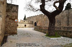 113- Citadelle medievale